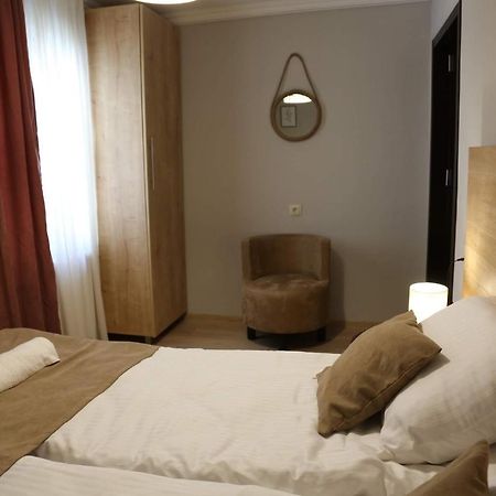 Griboedov Apartment ティビリシ エクステリア 写真